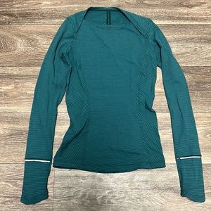 Lululemon Long Sleeve Fitted Top | Size 2